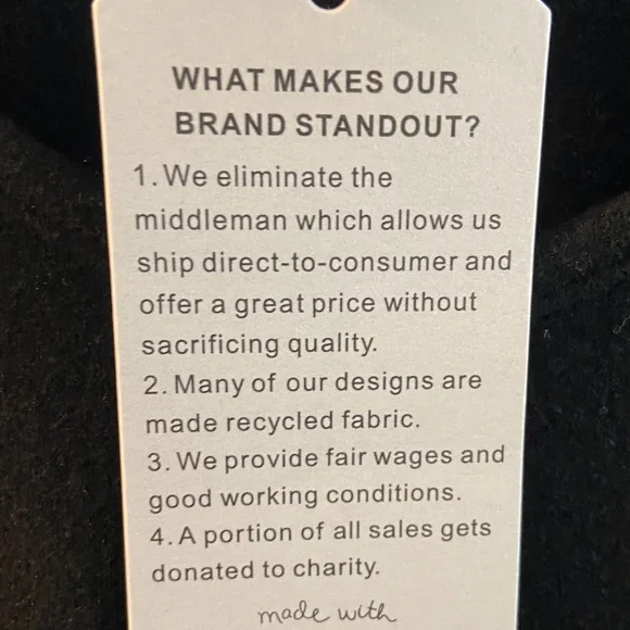 Ultra soft long sleeved crew neck top with rhinestone heart black fleece size L - Picture 4 of 6